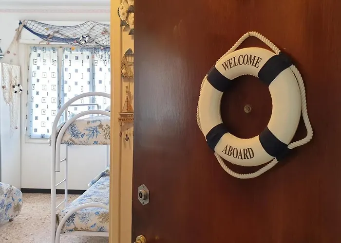 Apartment Casa Marina, In Pieno Centro A Pochi Passi Dal Mare E Con Aria Condizionata! *