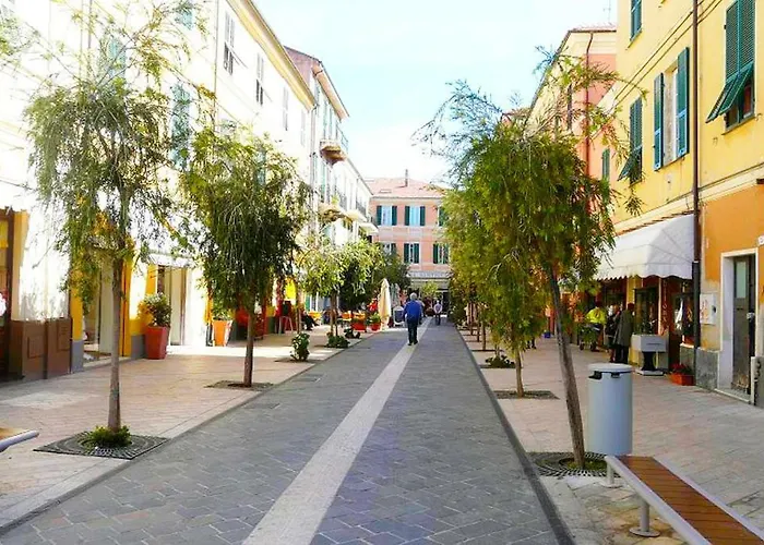 Apartment Casa Marina, In Pieno Centro A Pochi Passi Dal Mare E Con Aria Condizionata! *